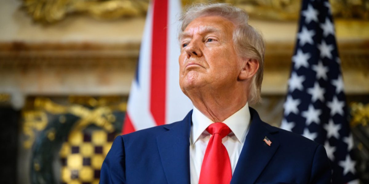 Trump, la cote joase. Alegerile intermediare, un test greu