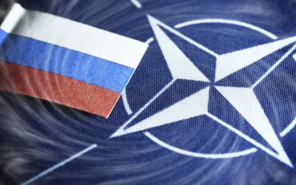 Comandant NATO și rusoaică pe Tinder, spionaj la vârf NATO?