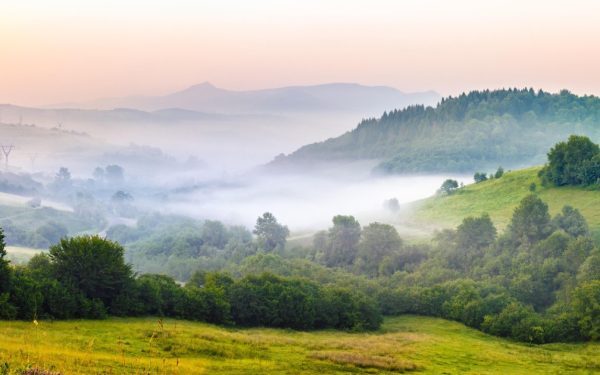 Val de frig România: 12 grade mai jos, ninsori la munte, vânt