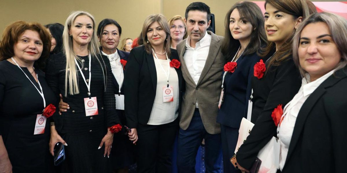 Manda la Sinaia: PSD pregătit pentru alegeri anticipate și guvernare