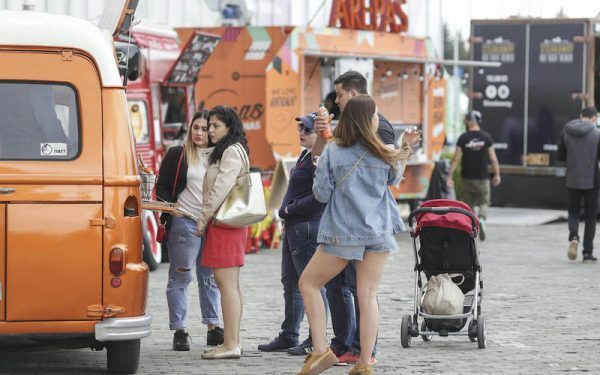 București: dans, Enescu, vin, Insula Iubirii și street food în weekend