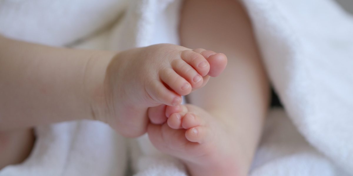 Laptele matern, elixir nou pentru sănătatea bebelușilor