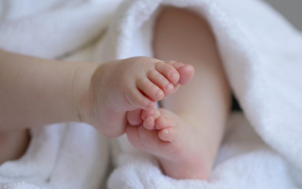 Laptele matern, elixir nou pentru sănătatea bebelușilor