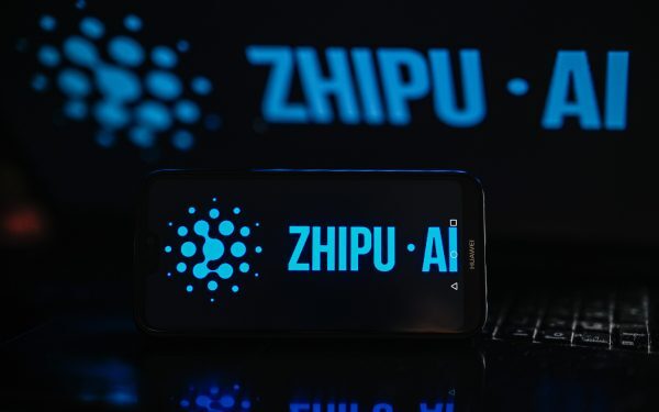 AI Chinezesc, 400% Creștere: Modelul Lor Ar Fi Ca Mythos