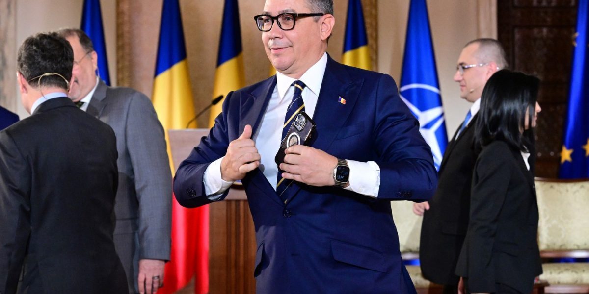 Ponta: Zbor spre Mykonos, „mă duc de o mie de ori”