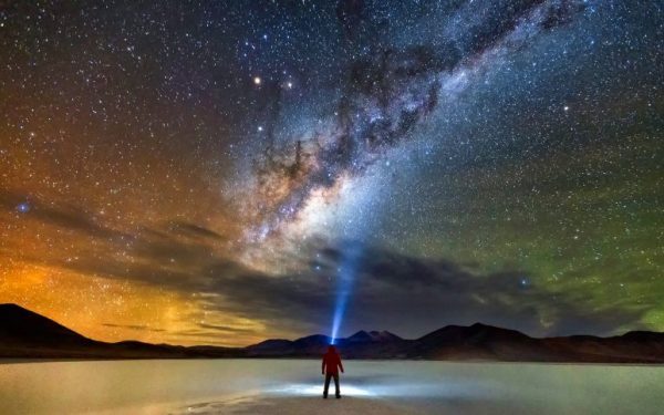 Semnal de pe o planetă: astronomii, uimiți de descoperirea de la 63 ani-lumină